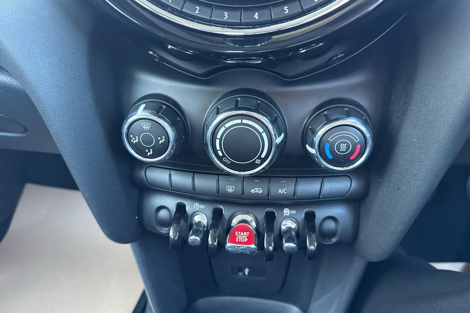 Used MINI Hatch 2018 for sale - 76166847: Photo 18