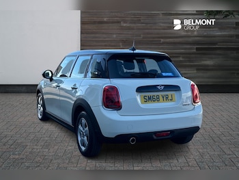 Used MINI Hatch 2018 for sale - 76166847: Photo