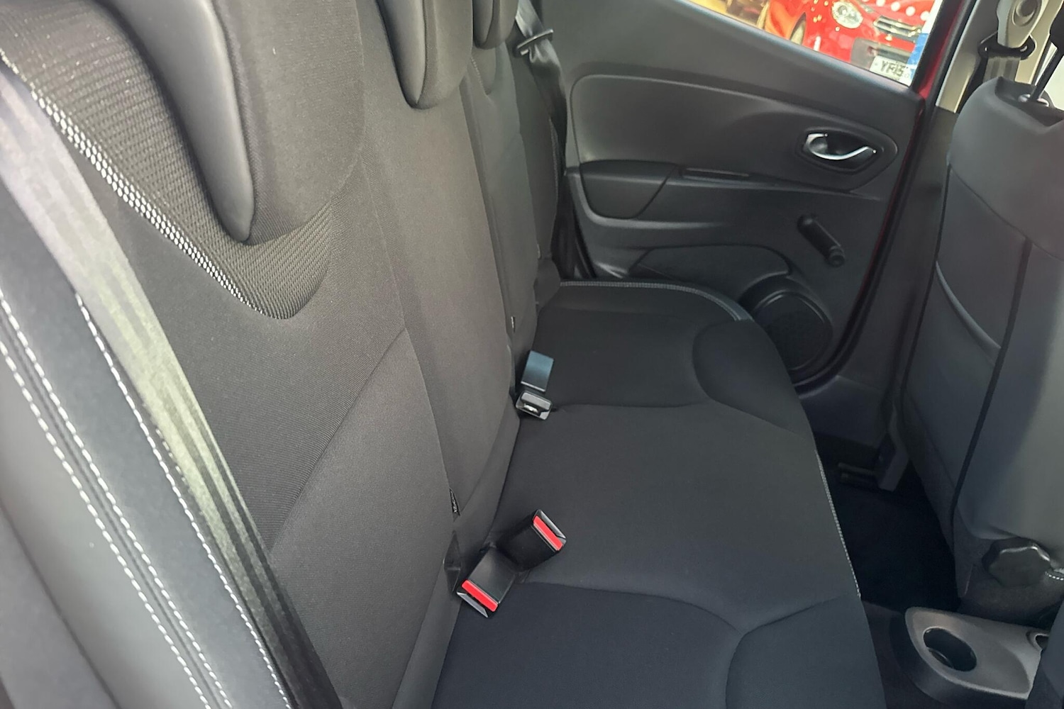 Used Renault Clio 2018 for sale - 76398242: Photo 10