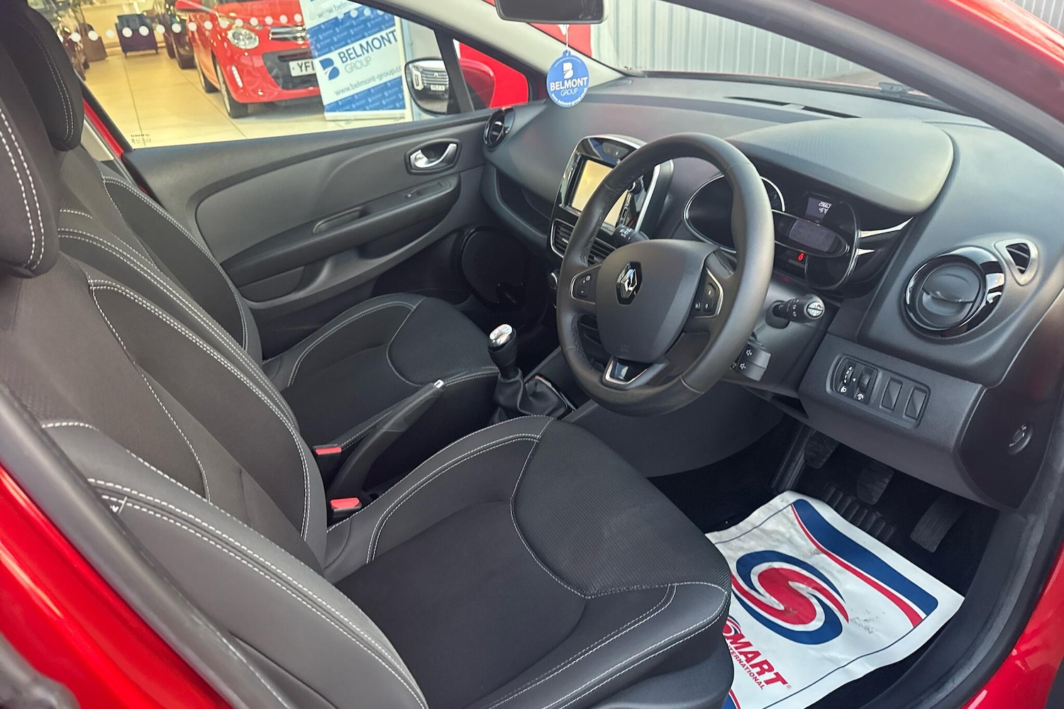 Used Renault Clio 2018 for sale - 76398242: Photo 6