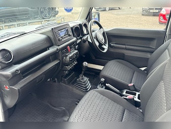 Used Suzuki Jimny 2019 for sale - 76215518: Photo 2