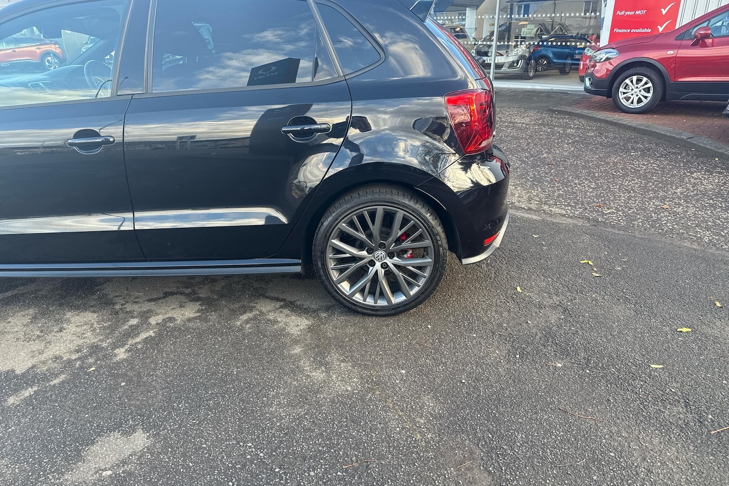 Used Volkswagen Polo 2015 for sale - 76326829: Photo 17