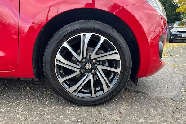 Used Suzuki Swift 2021 for sale - 76227658: Photo 5
