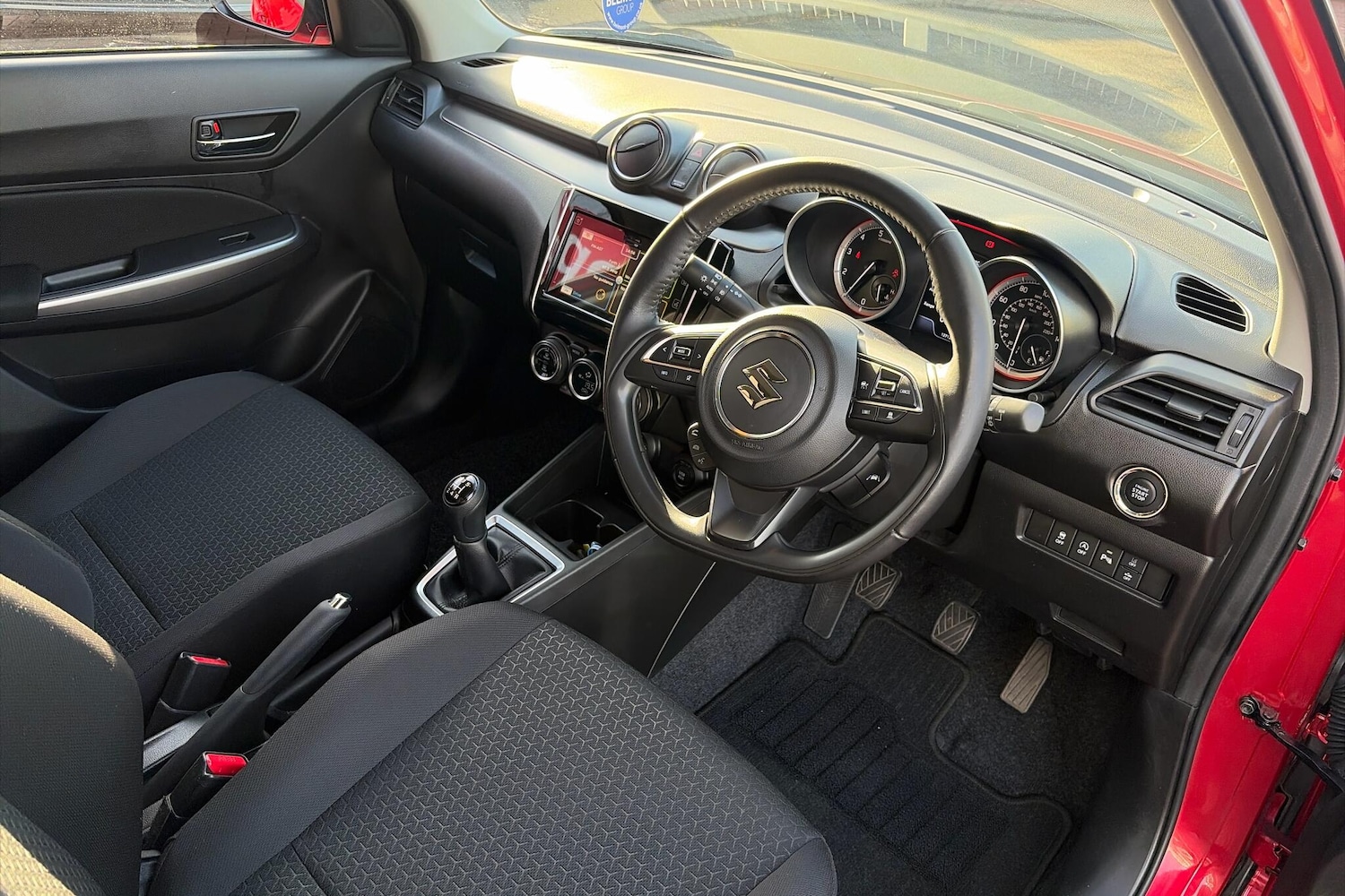 Used Suzuki Swift 2022 for sale - 76337592: Photo 6