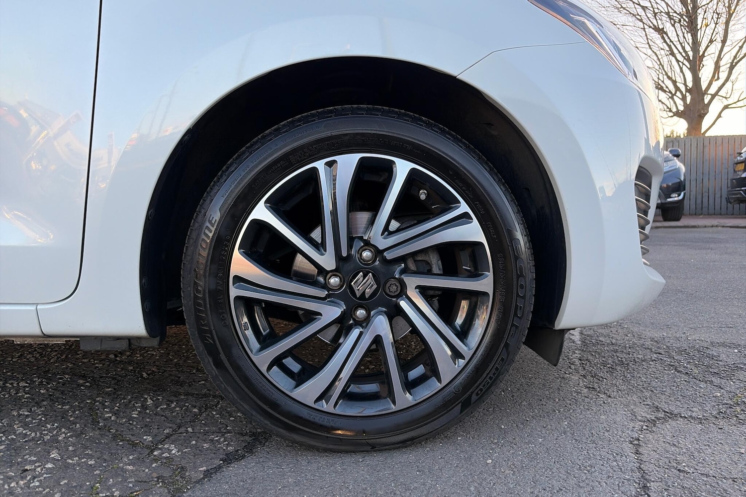 Used Suzuki Swift 2023 for sale - 76336599: Photo 5