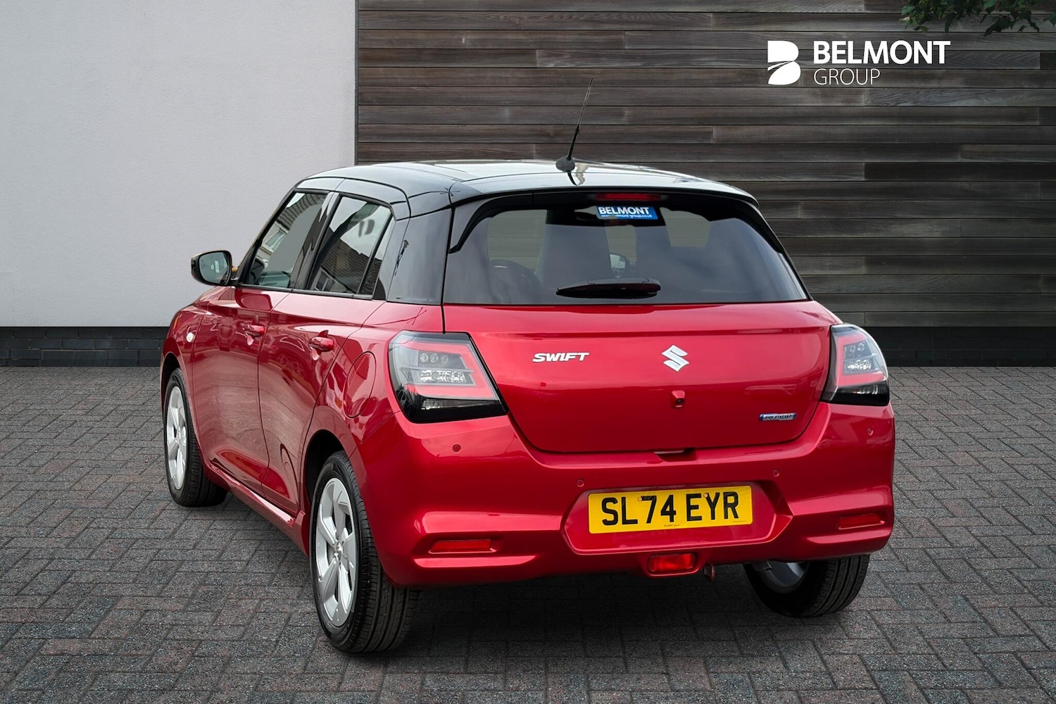 Used Suzuki Swift 2024 for sale - 76337519: Photo 3