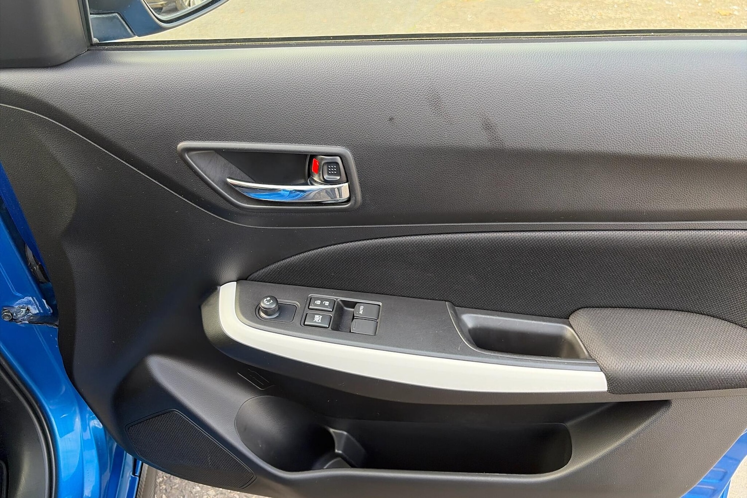 Used Suzuki Swift 2019 for sale - 76336127: Photo 11
