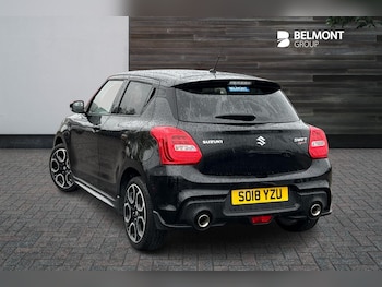 Used Suzuki Swift 2018 for sale - 76227645: Photo 3