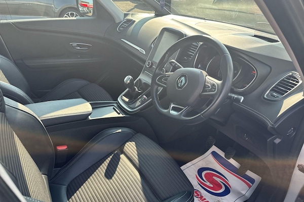 Used Renault Scenic 2017 for sale - 76166787: Photo 6