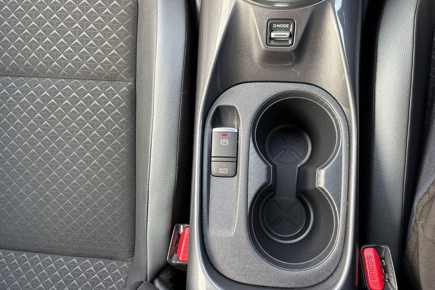 Used Nissan Juke 2023 for sale - 76337589: Photo 28