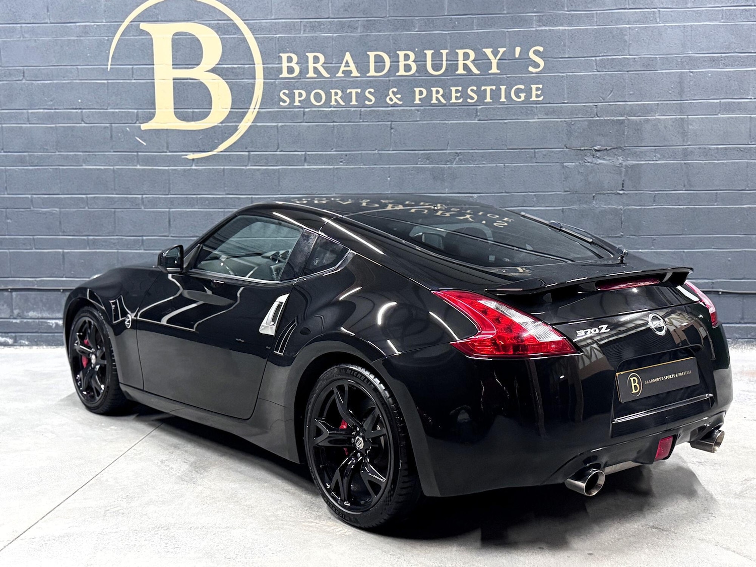 Used Nissan 370 Z 2011 for sale - 76793643: Photo 22