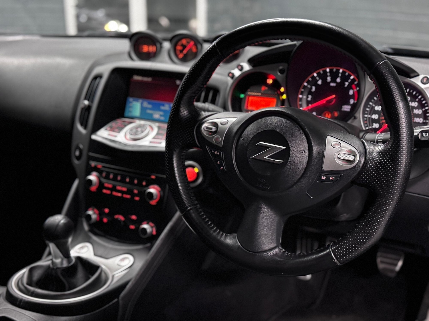 Used Nissan 370 Z 2011 for sale - 76793643: Photo 37