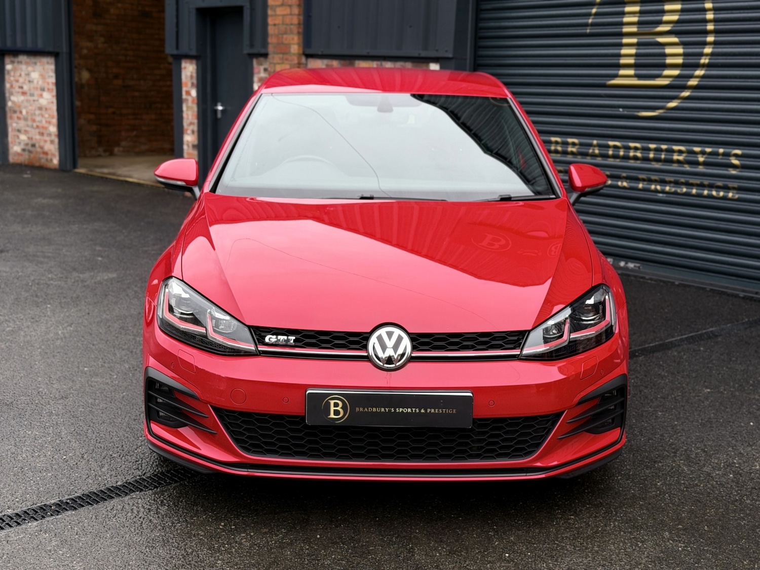 Used Volkswagen Golf 2017 for sale - 77709069: Photo 5