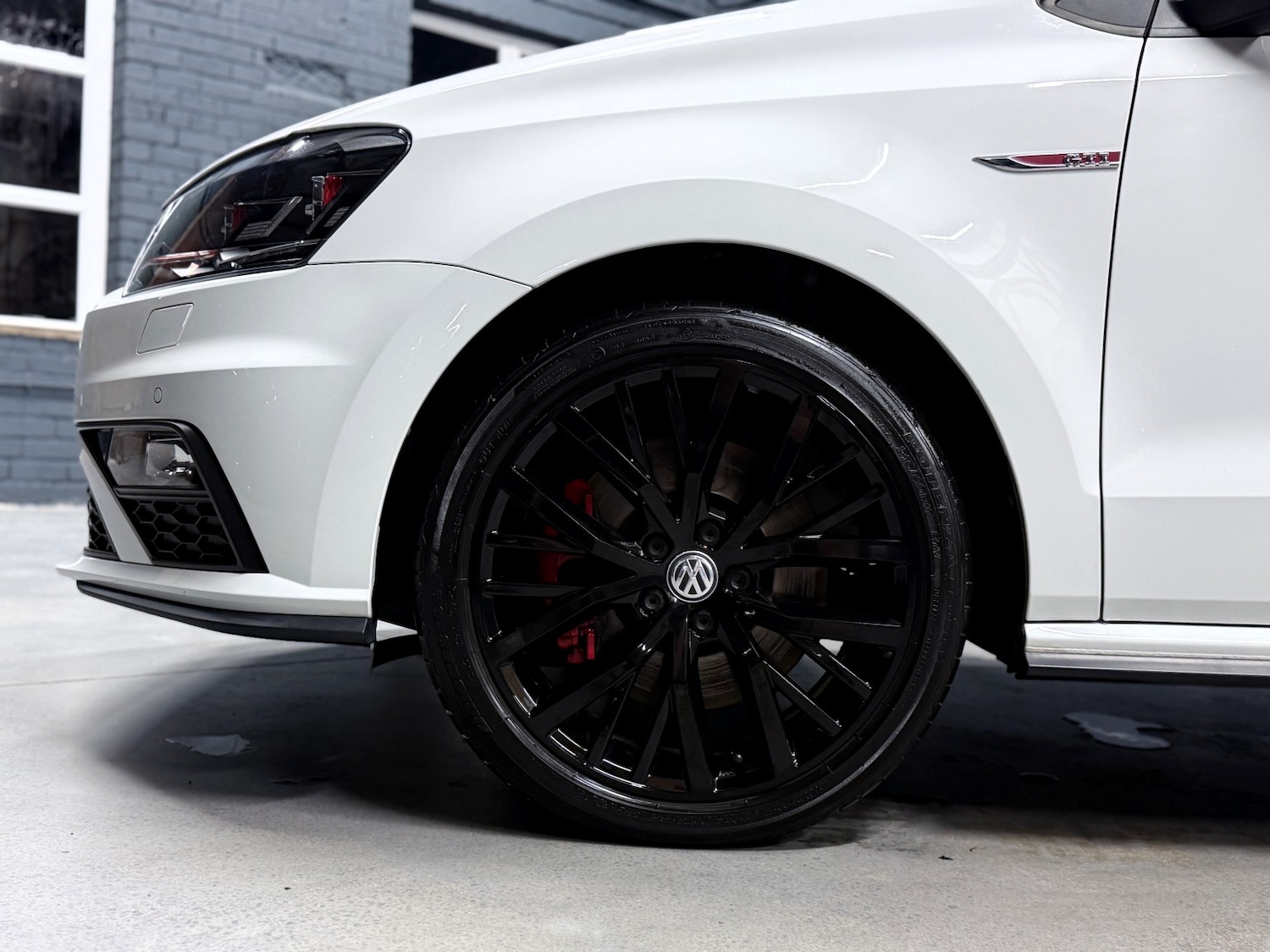 Used Volkswagen Polo 2016 for sale - 76579920: Photo 32