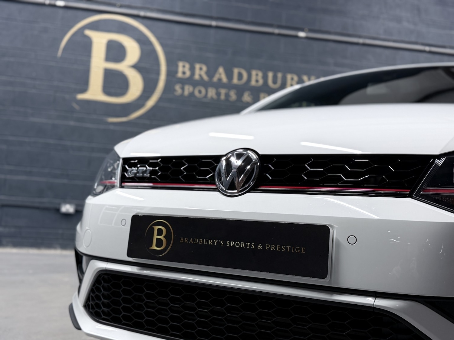 Used Volkswagen Polo 2016 for sale - 76579920: Photo 42