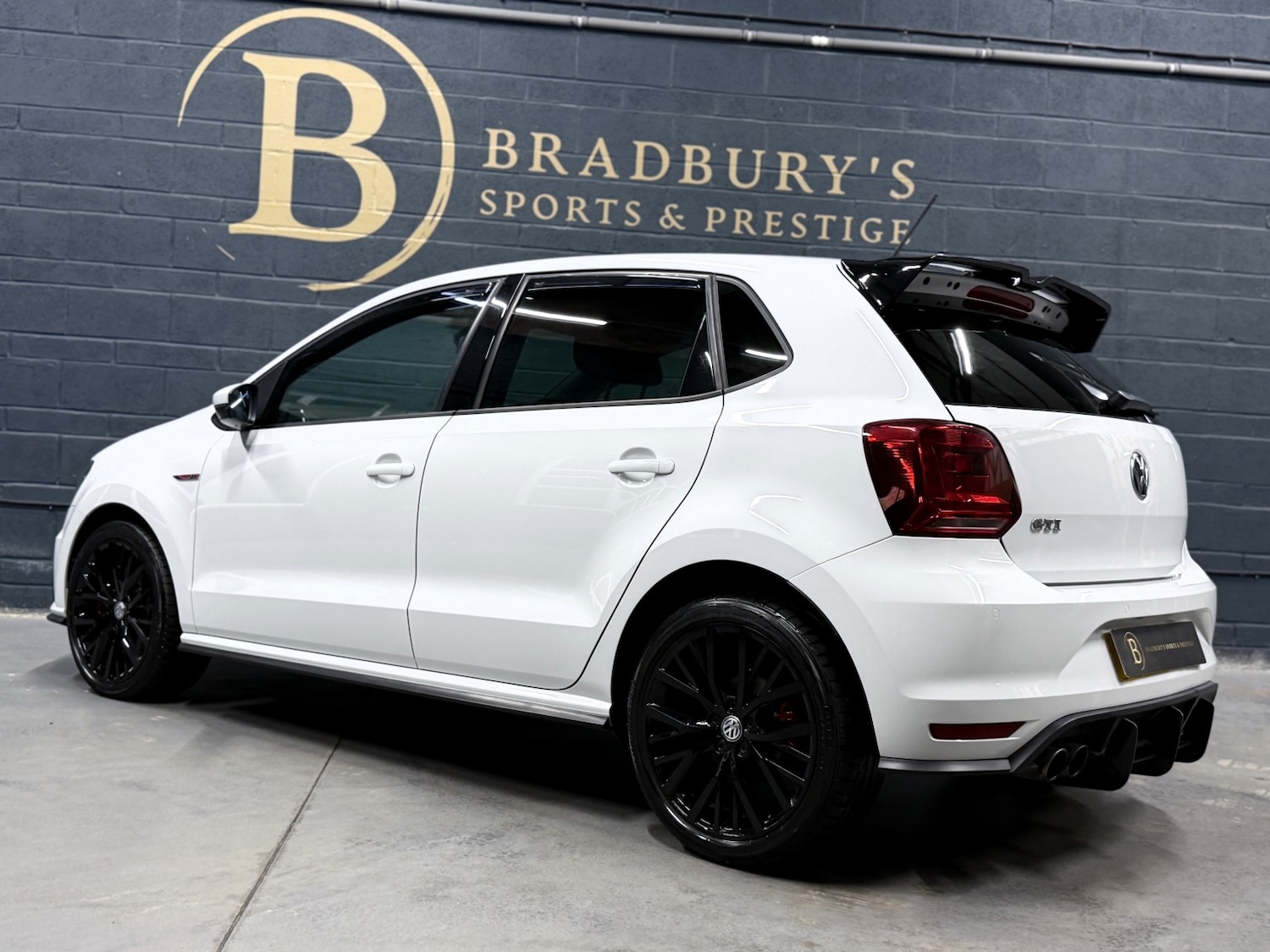 Used Volkswagen Polo 2016 for sale - 76579920: Photo 81