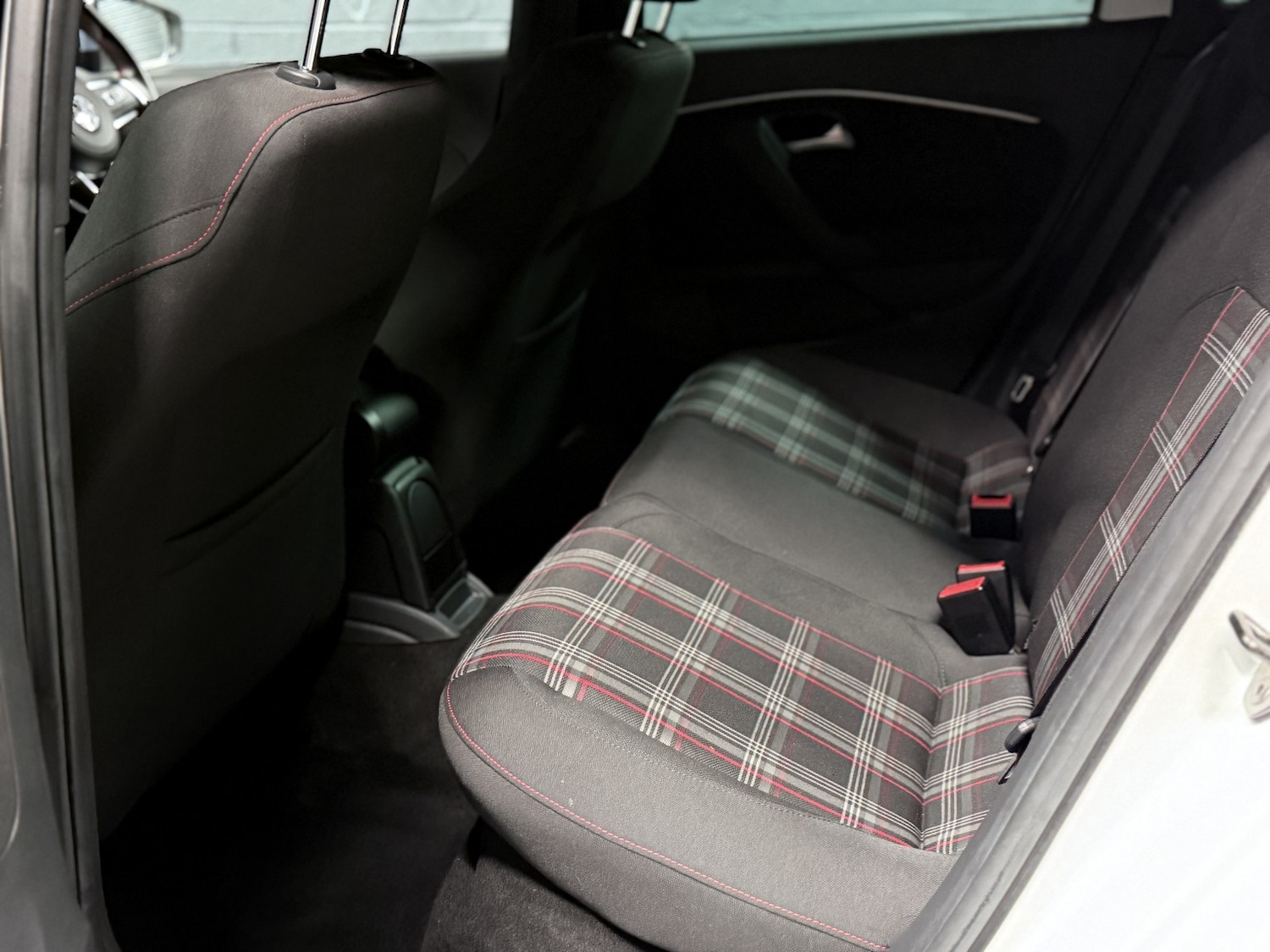 Used Volkswagen Polo 2016 for sale - 76579920: Photo 87