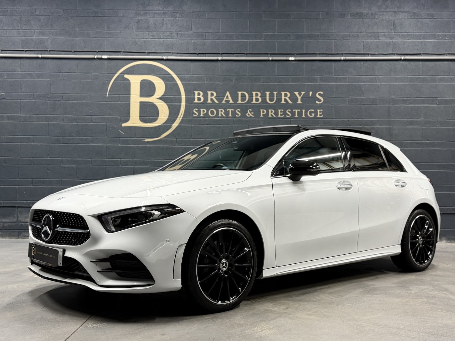 Used Mercedes-Benz A-Class 2022 for sale - 77261677: Photo 2