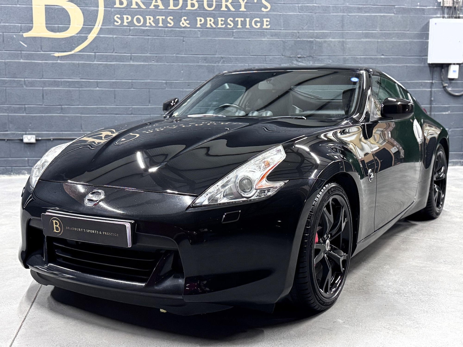 Used Nissan 370 Z 2011 for sale - 77261686: Photo 14