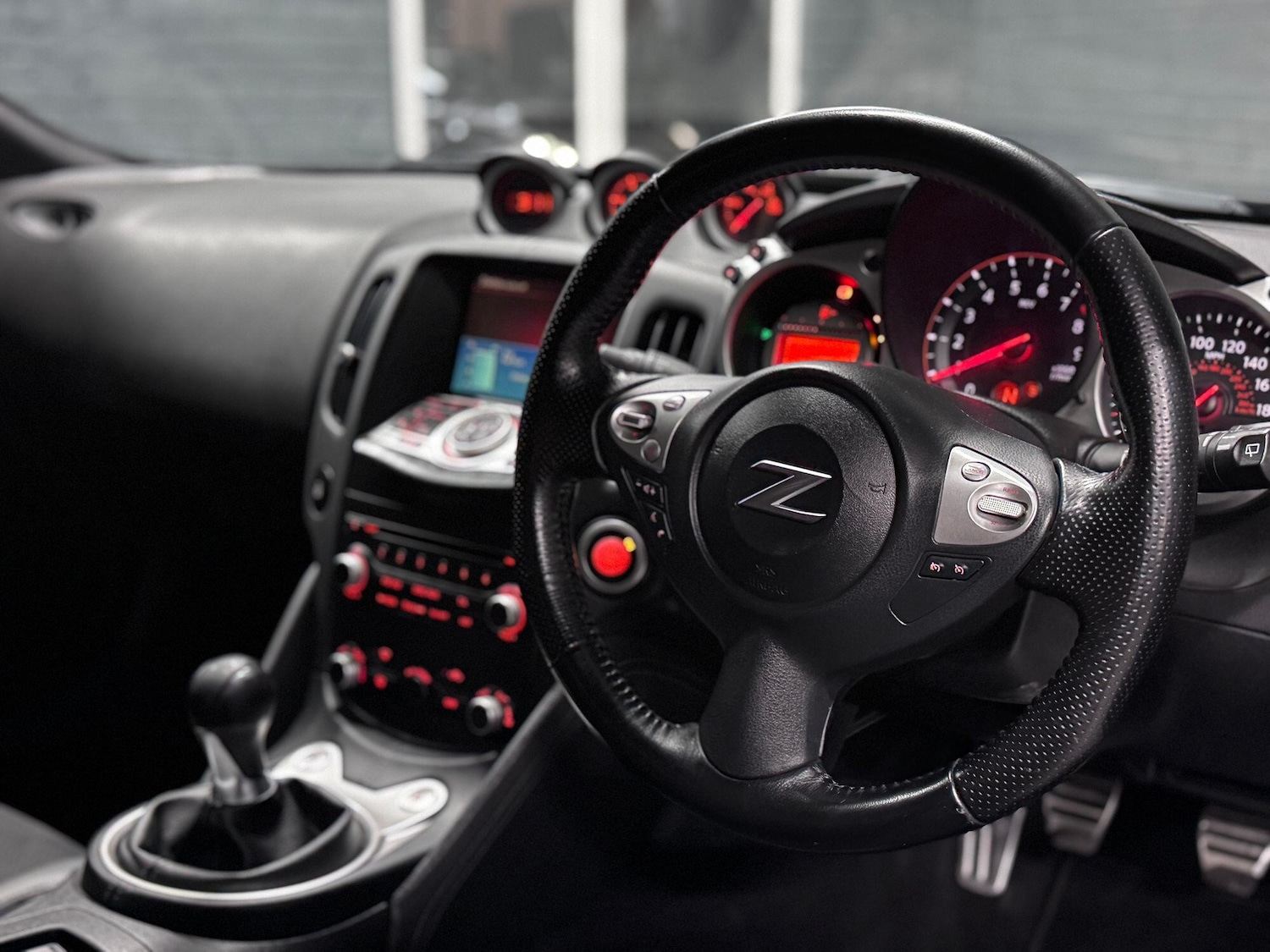 Used Nissan 370 Z 2011 for sale - 77261686: Photo 36