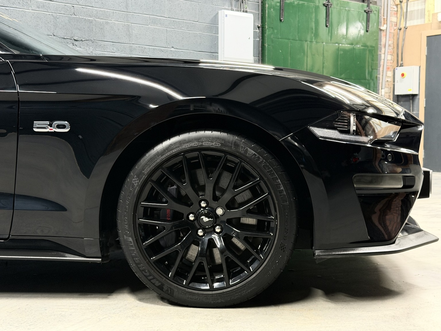 Used Ford Mustang 2018 for sale - 78084440: Photo 23