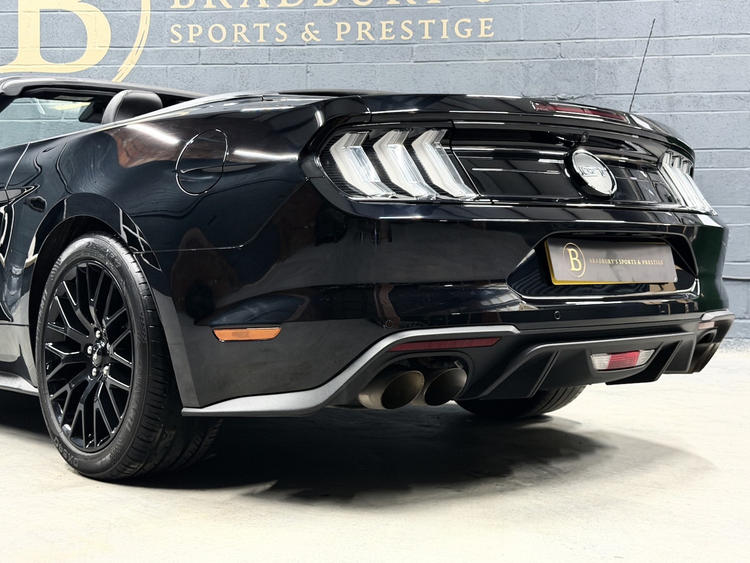 Used Ford Mustang 2018 for sale - 78084440: Photo 29