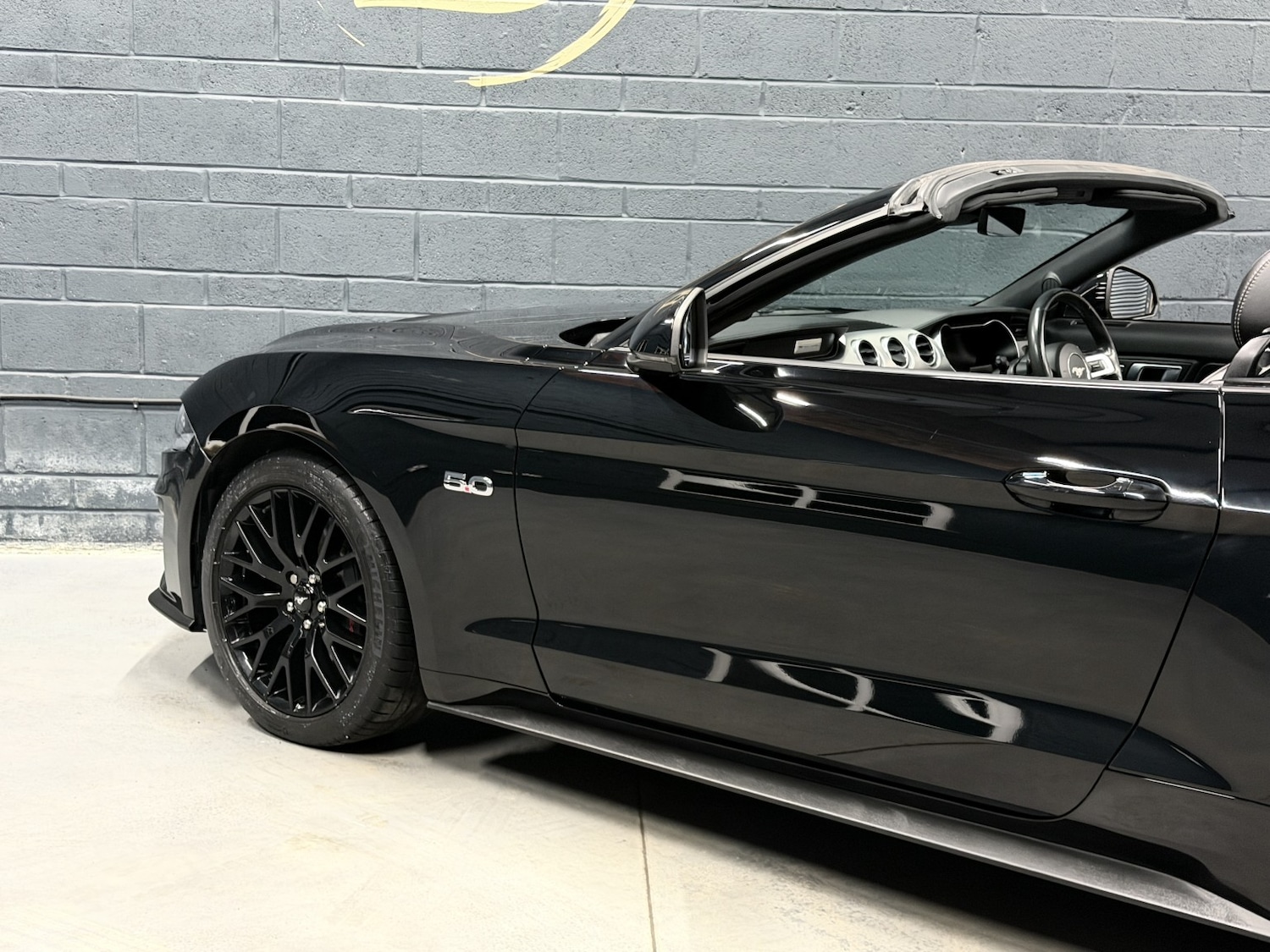 Used Ford Mustang 2018 for sale - 78084440: Photo 32