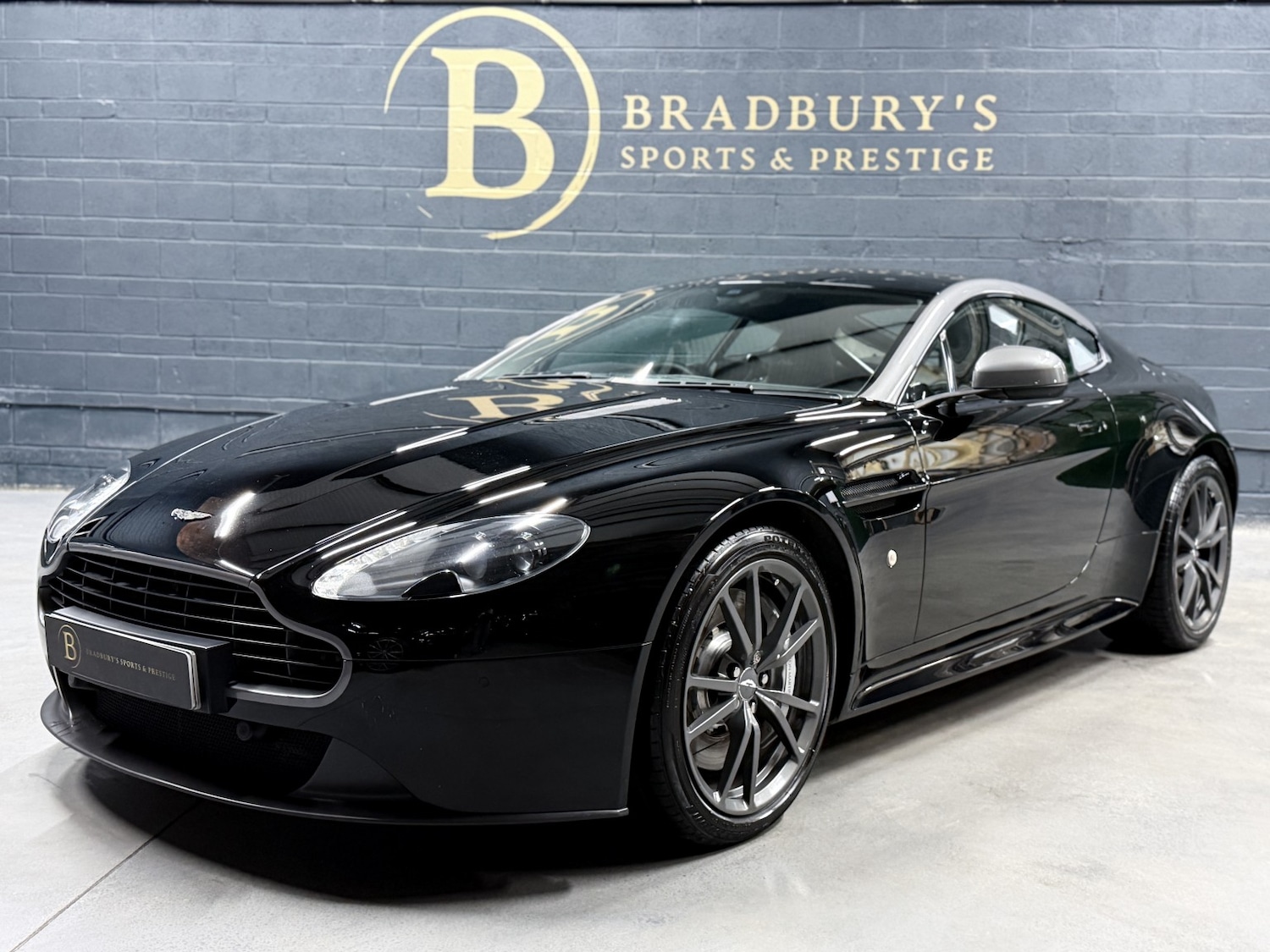 Used Aston Martin Vantage 2015 for sale - 77567517: Photo 20