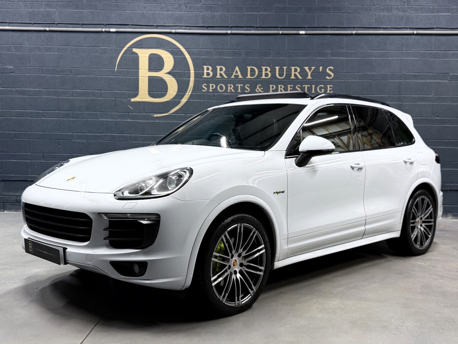 Used Porsche Cayenne 2017 for sale - 76725576: Photo 10