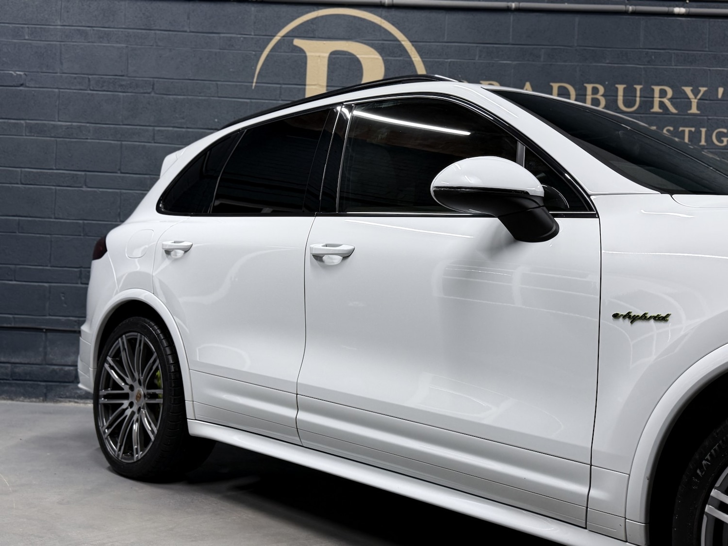 Used Porsche Cayenne 2017 for sale - 76725576: Photo 28