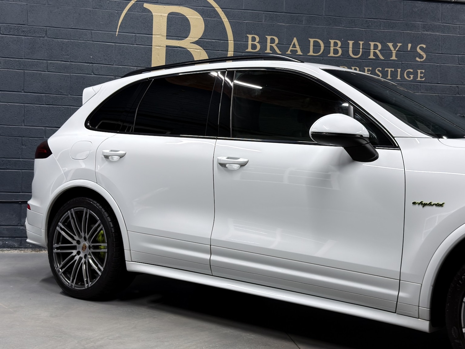 Used Porsche Cayenne 2017 for sale - 76725576: Photo 30