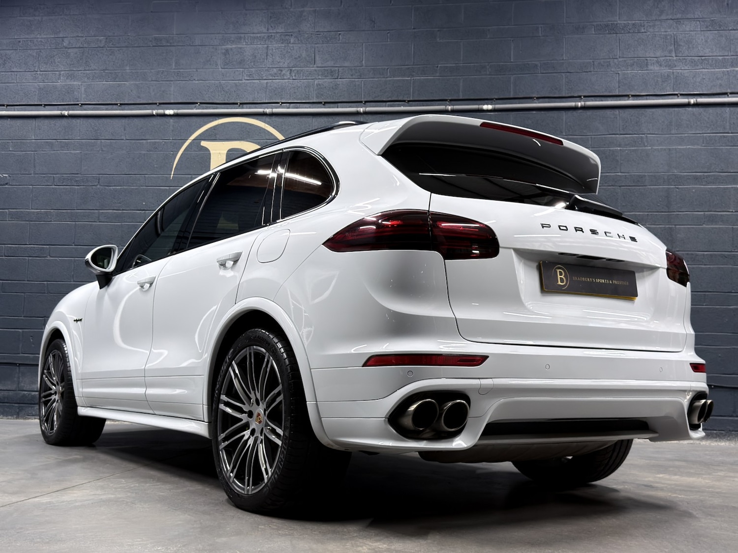 Used Porsche Cayenne 2017 for sale - 76725576: Photo 42