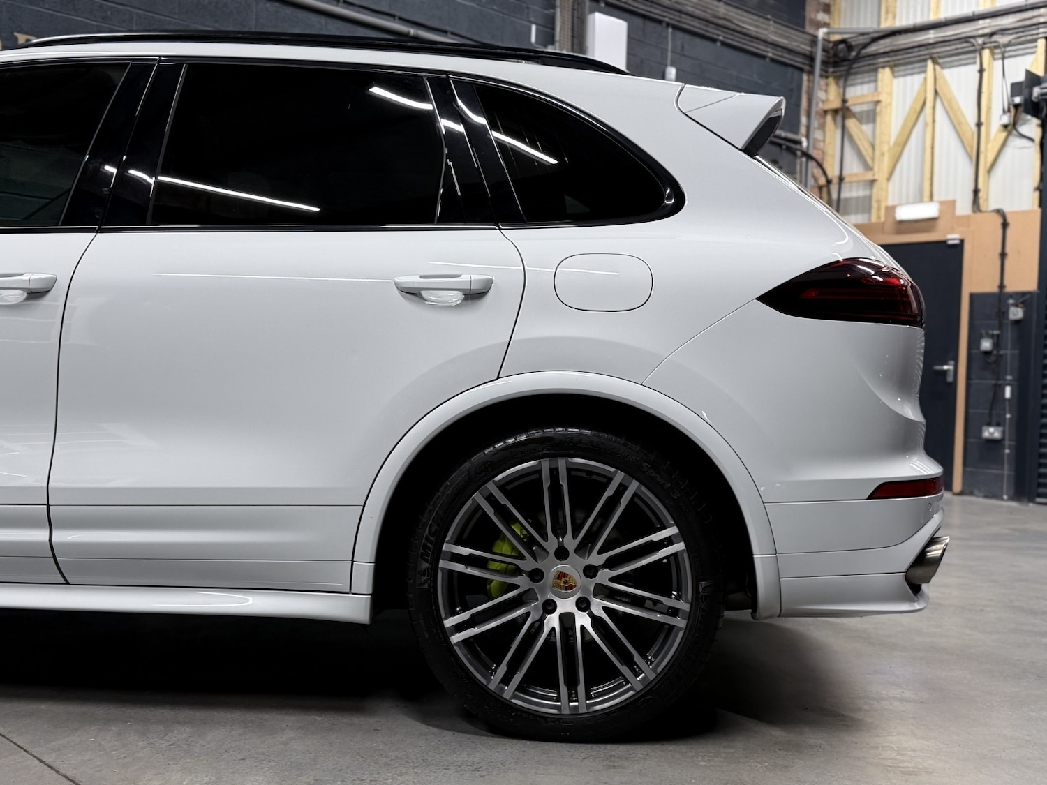 Used Porsche Cayenne 2017 for sale - 76725576: Photo 54
