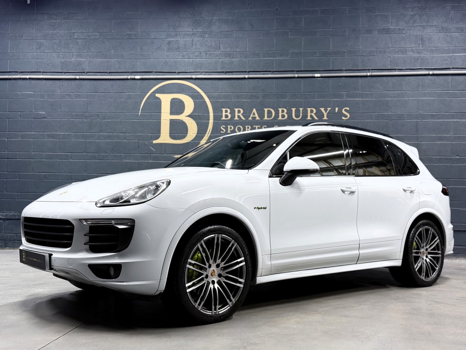 Used Porsche Cayenne 2017 for sale - 76725576: Photo 6
