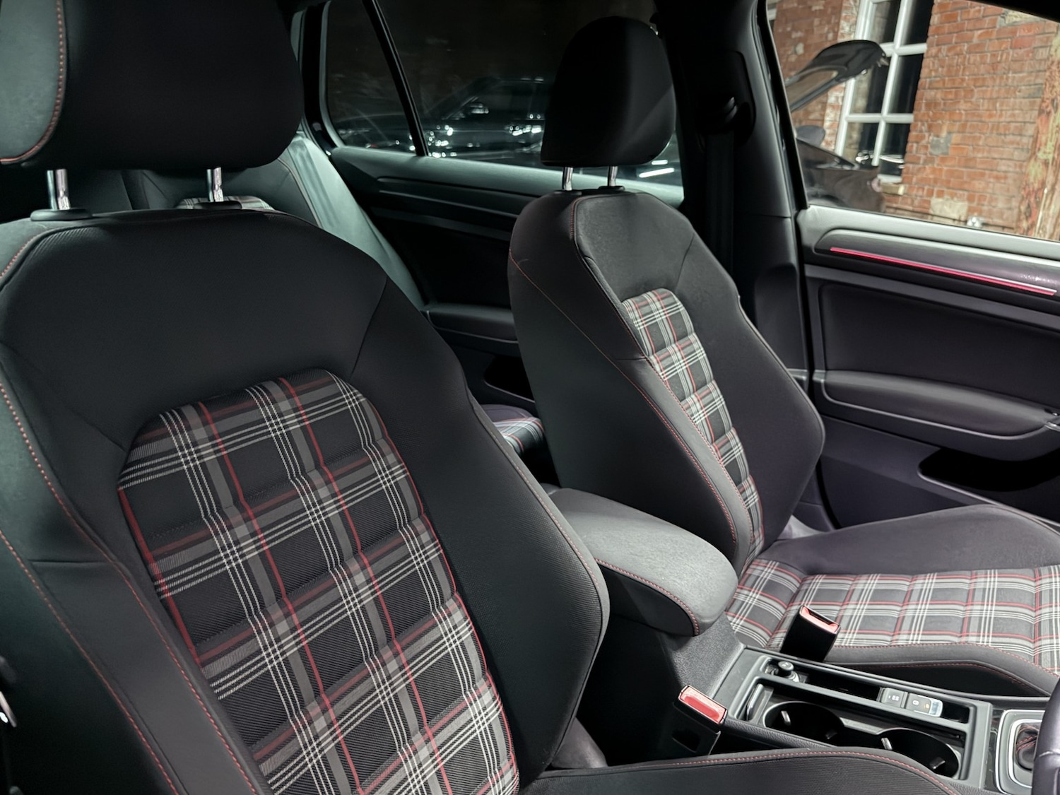 Used Volkswagen Golf 2020 for sale - 77261684: Photo 41