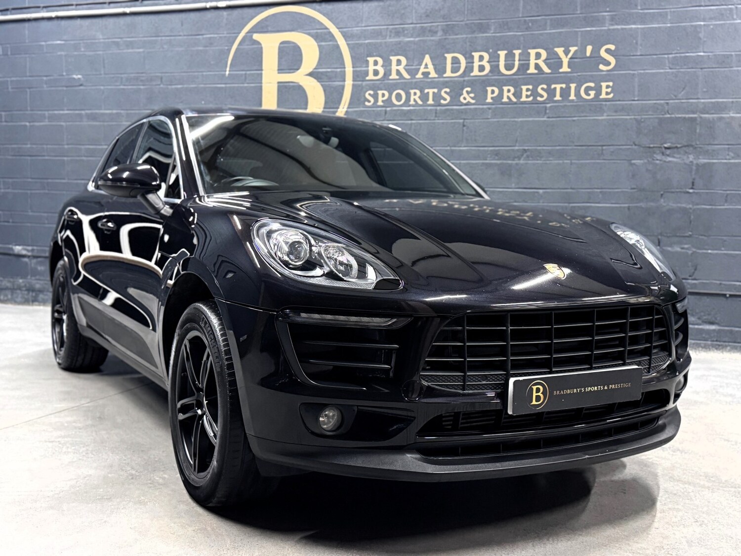 Used Porsche Macan 2017 for sale - 76380319: Photo 16
