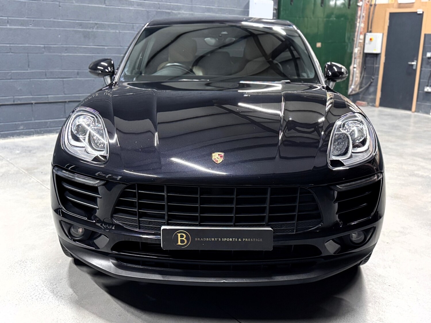 Used Porsche Macan 2017 for sale - 76380319: Photo 23