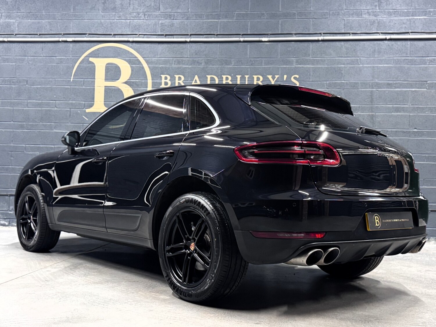 Used Porsche Macan 2017 for sale - 76380319: Photo 27