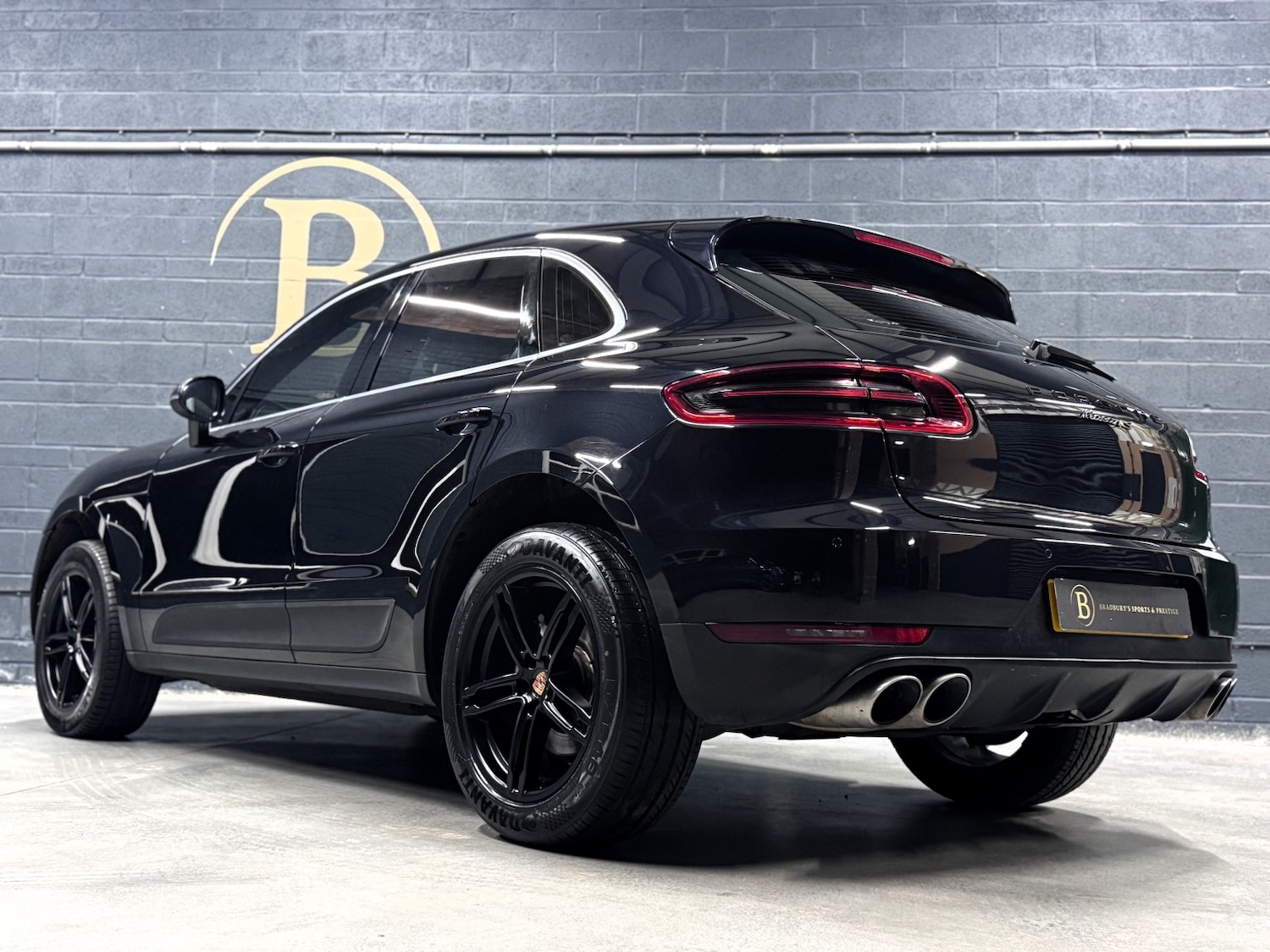 Used Porsche Macan 2017 for sale - 76380319: Photo 28