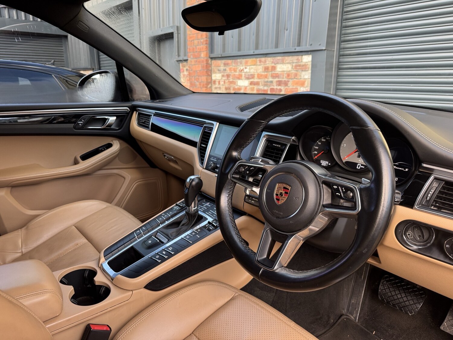 Used Porsche Macan 2017 for sale - 76380319: Photo 36