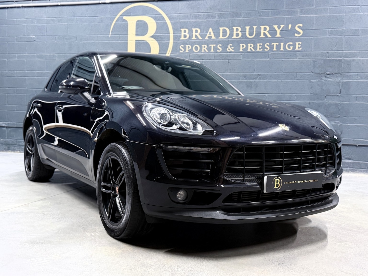 Used Porsche Macan 2017 for sale - 76380319: Photo 45
