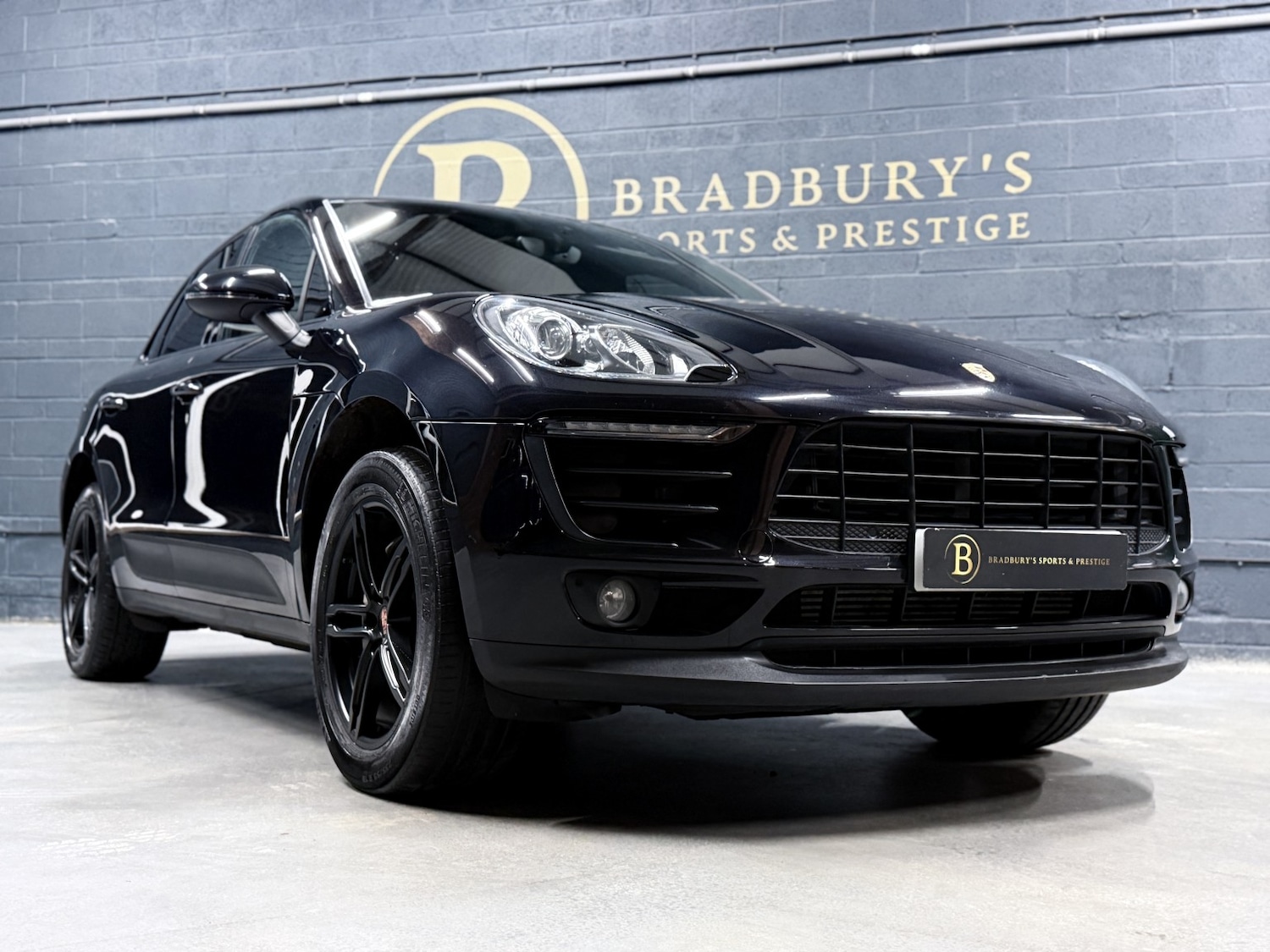 Used Porsche Macan 2017 for sale - 76380319: Photo 47