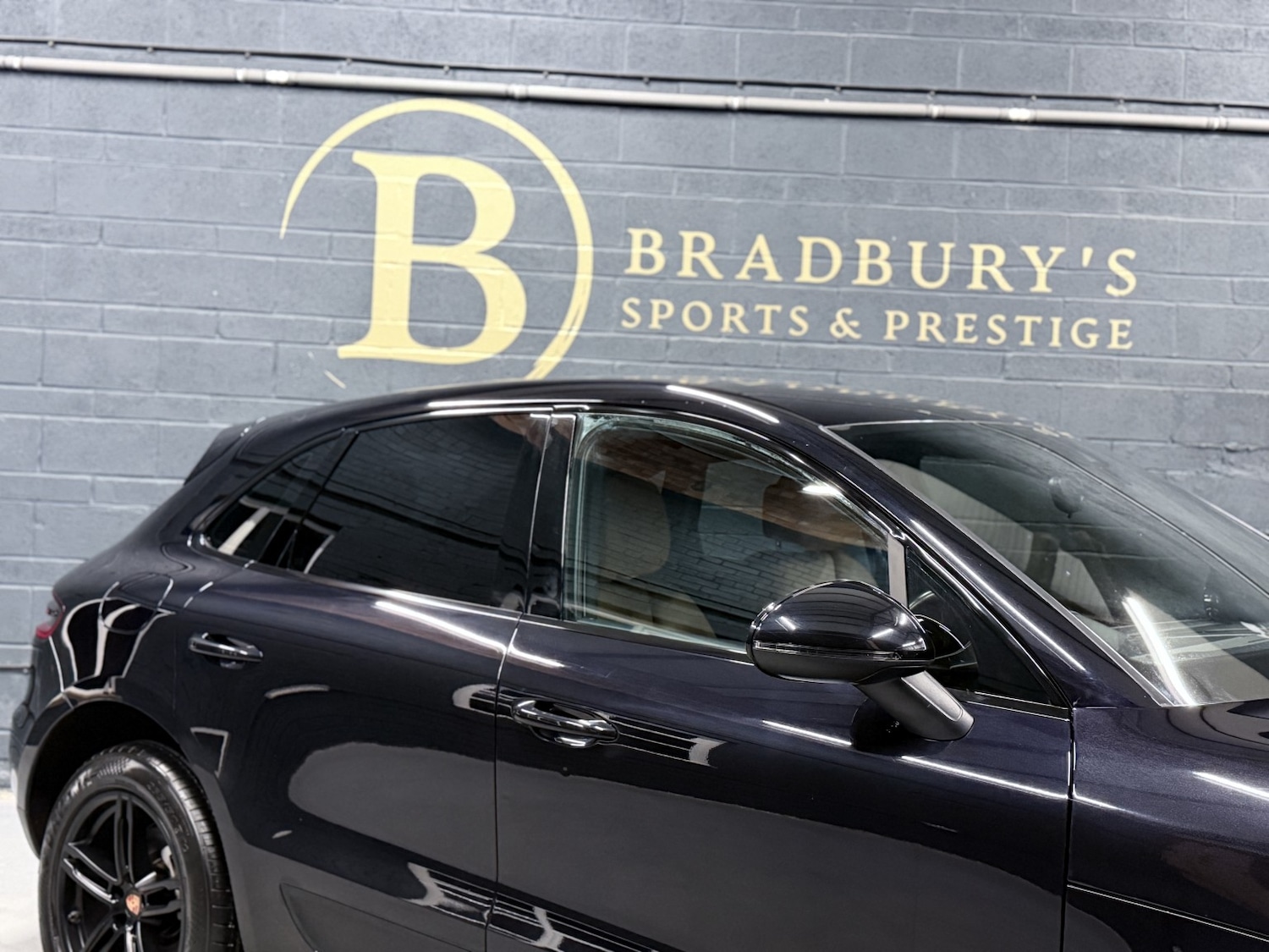 Used Porsche Macan 2017 for sale - 76380319: Photo 49