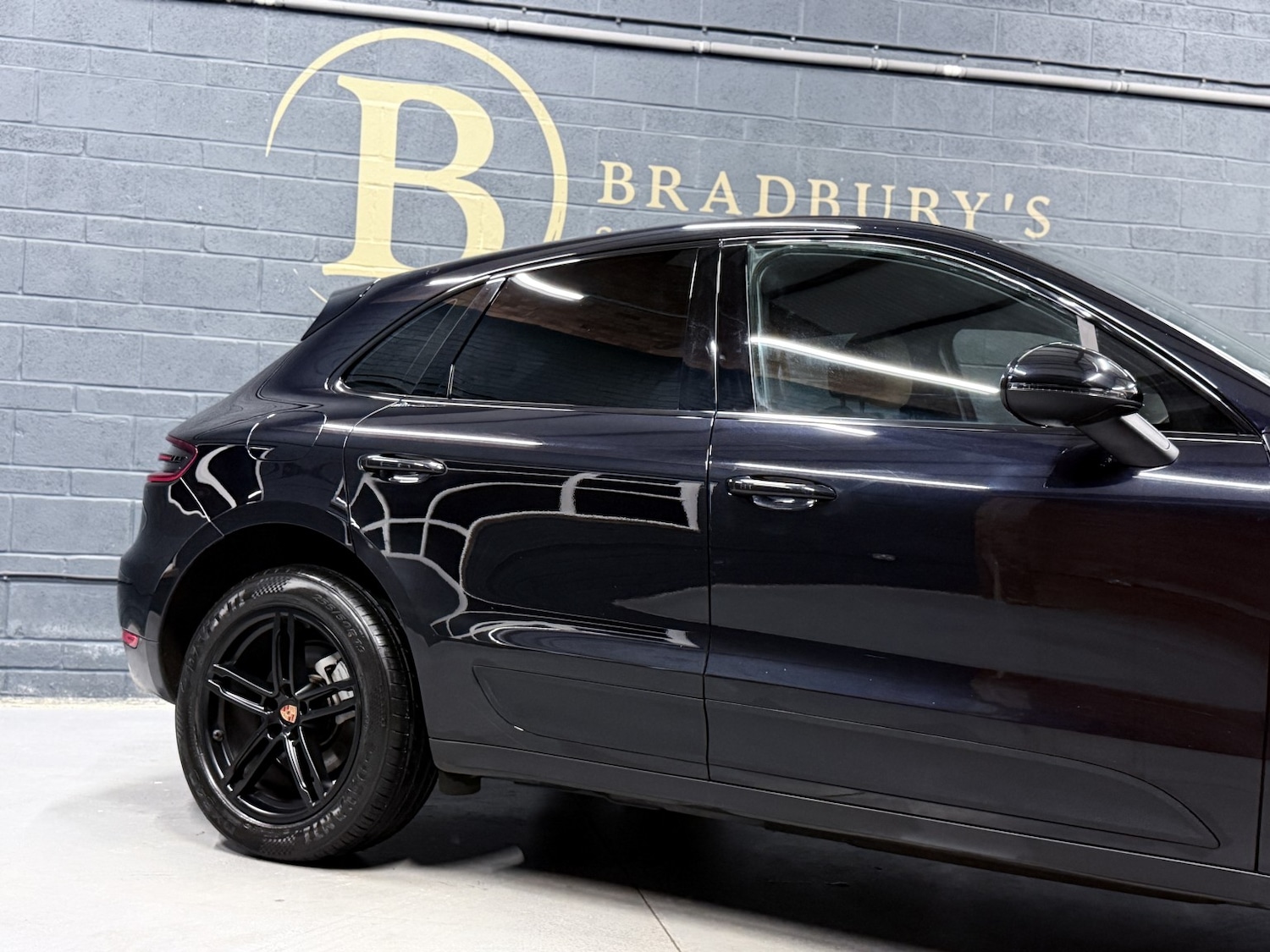 Used Porsche Macan 2017 for sale - 76380319: Photo 50