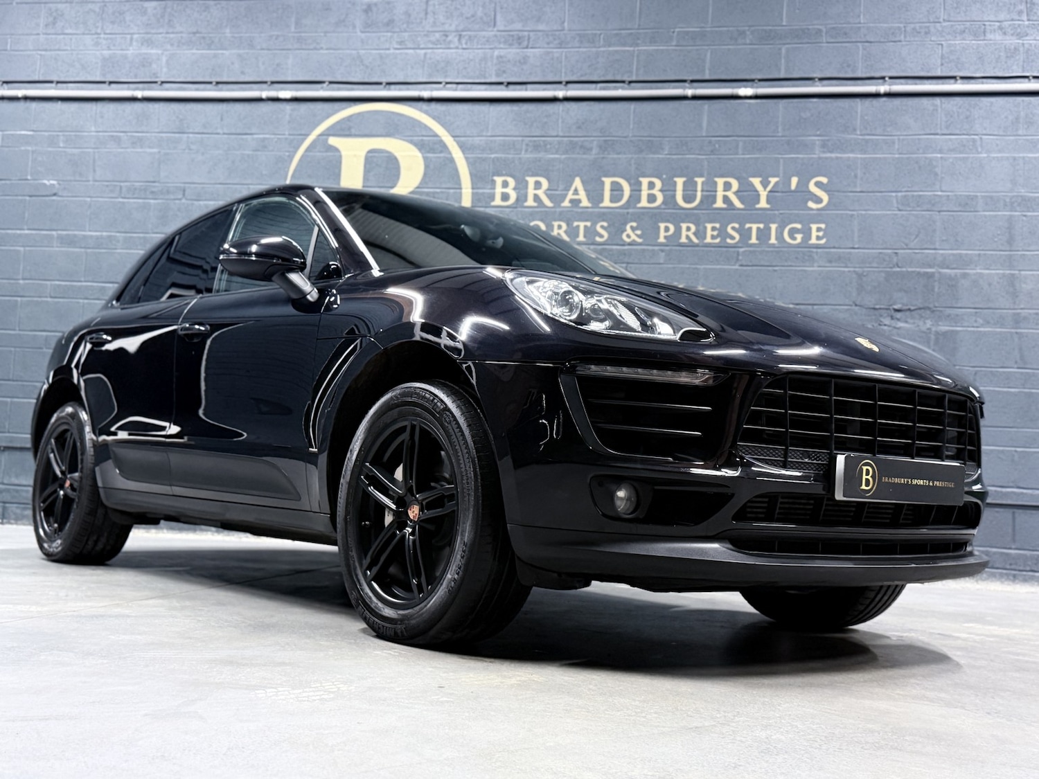 Used Porsche Macan 2017 for sale - 76380319: Photo 53