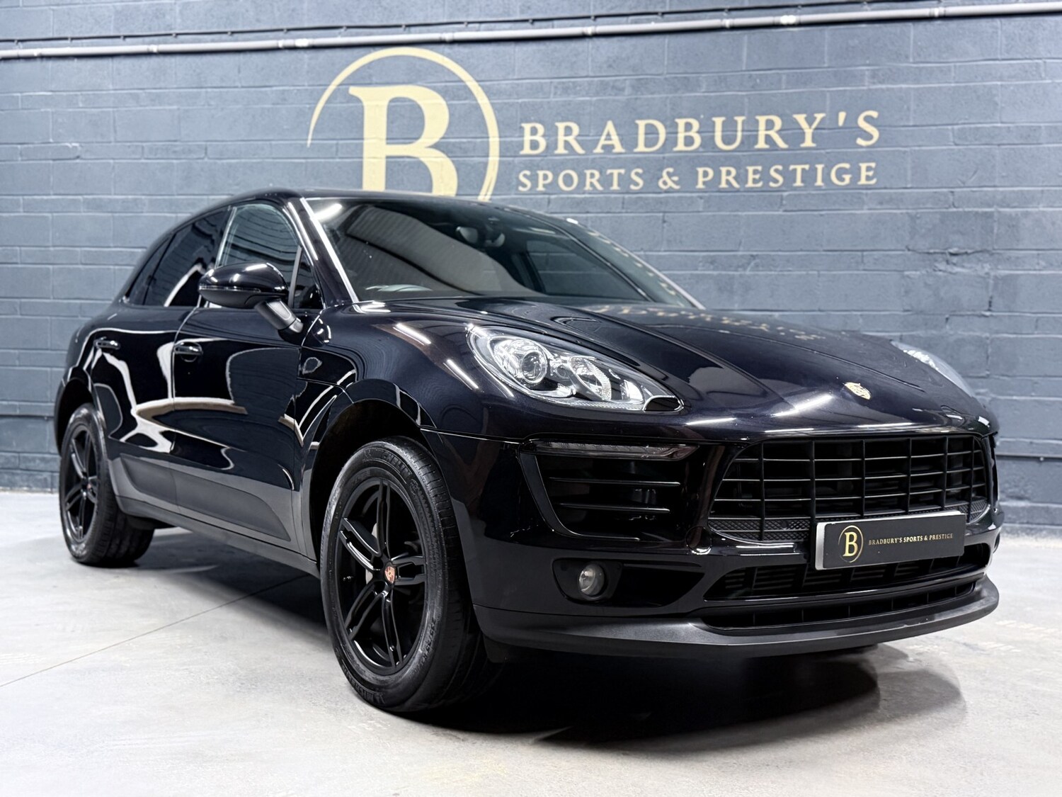 Used Porsche Macan 2017 for sale - 76380319: Photo 54