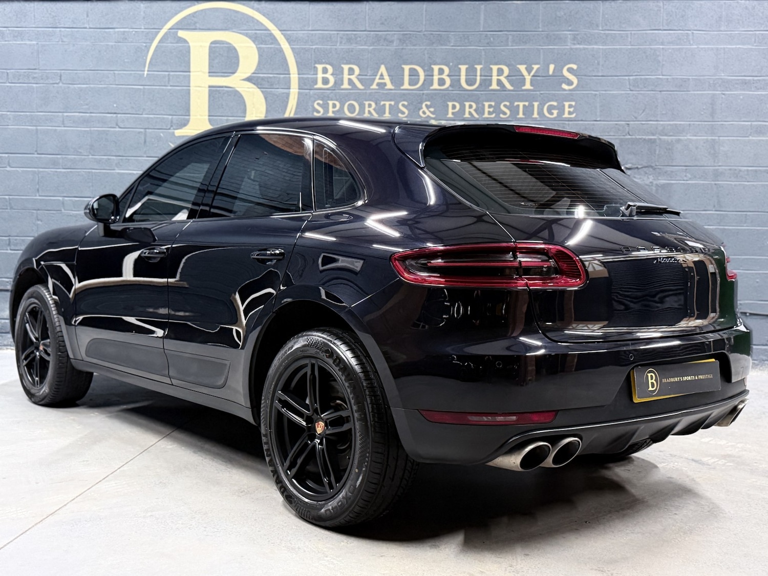 Used Porsche Macan 2017 for sale - 76380319: Photo 61