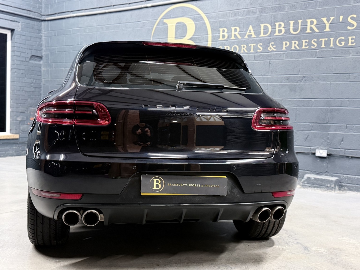 Used Porsche Macan 2017 for sale - 76380319: Photo 69