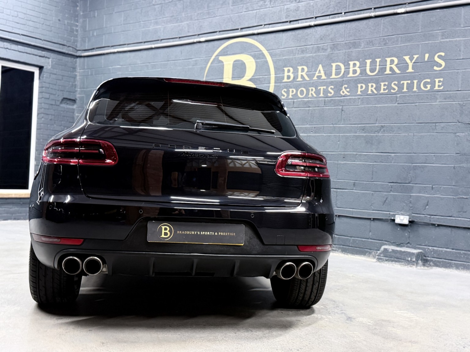 Used Porsche Macan 2017 for sale - 76380319: Photo 70