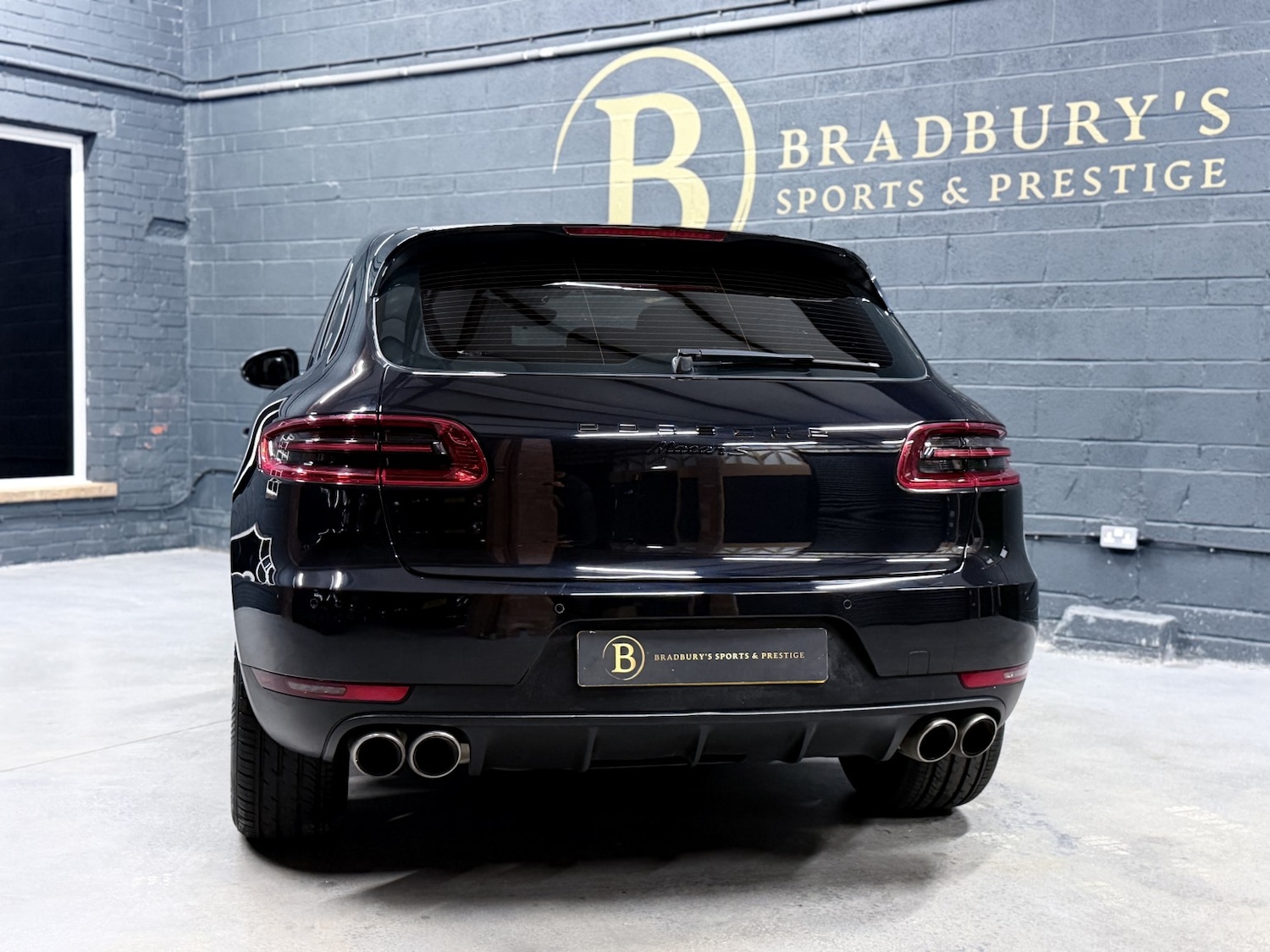 Used Porsche Macan 2017 for sale - 76380319: Photo 71